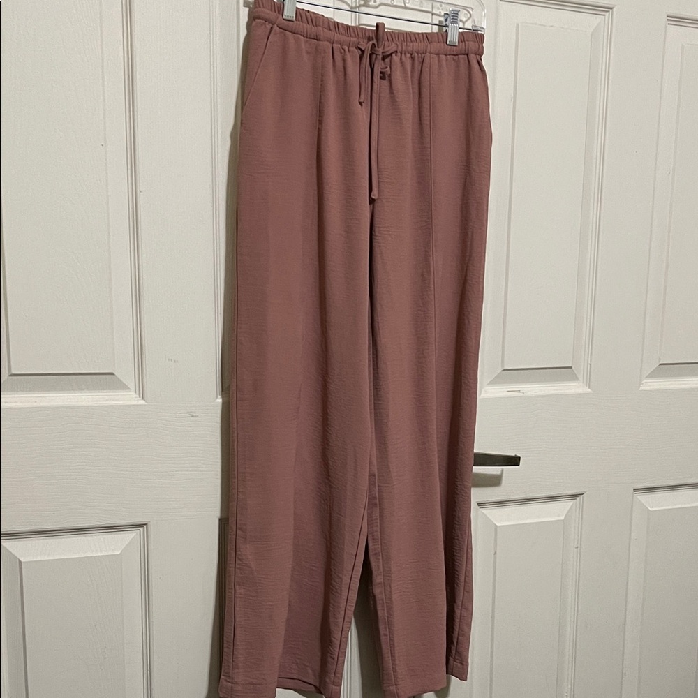 Dress Forum Women's Mauve Trousers